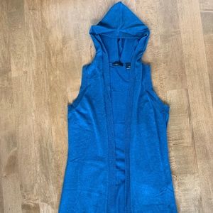 Last call! Soft tunic length sleeveless hooded sweater S, EUC, dark teal